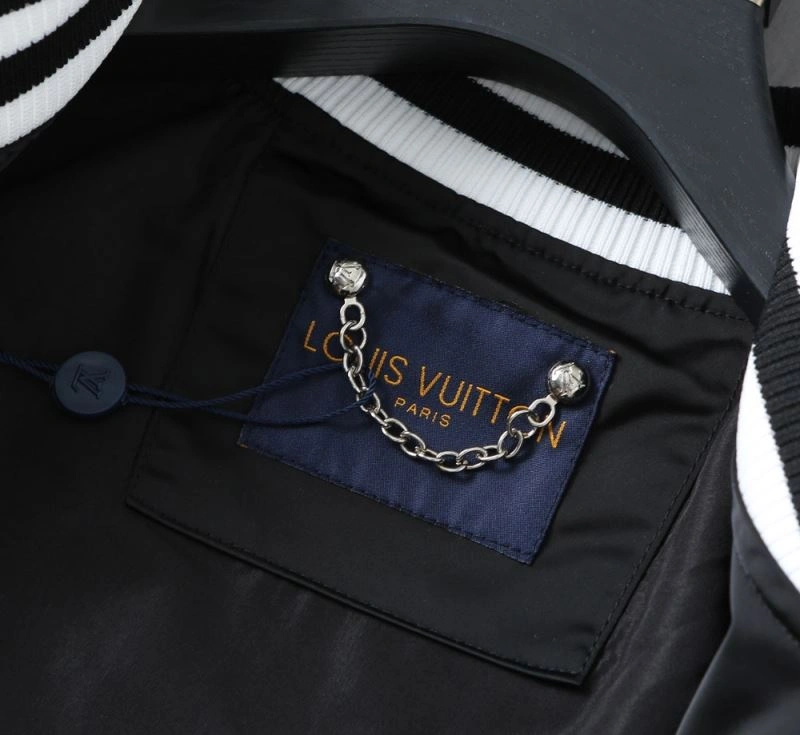 Upgraded Louis Vuitton Outwear 136555