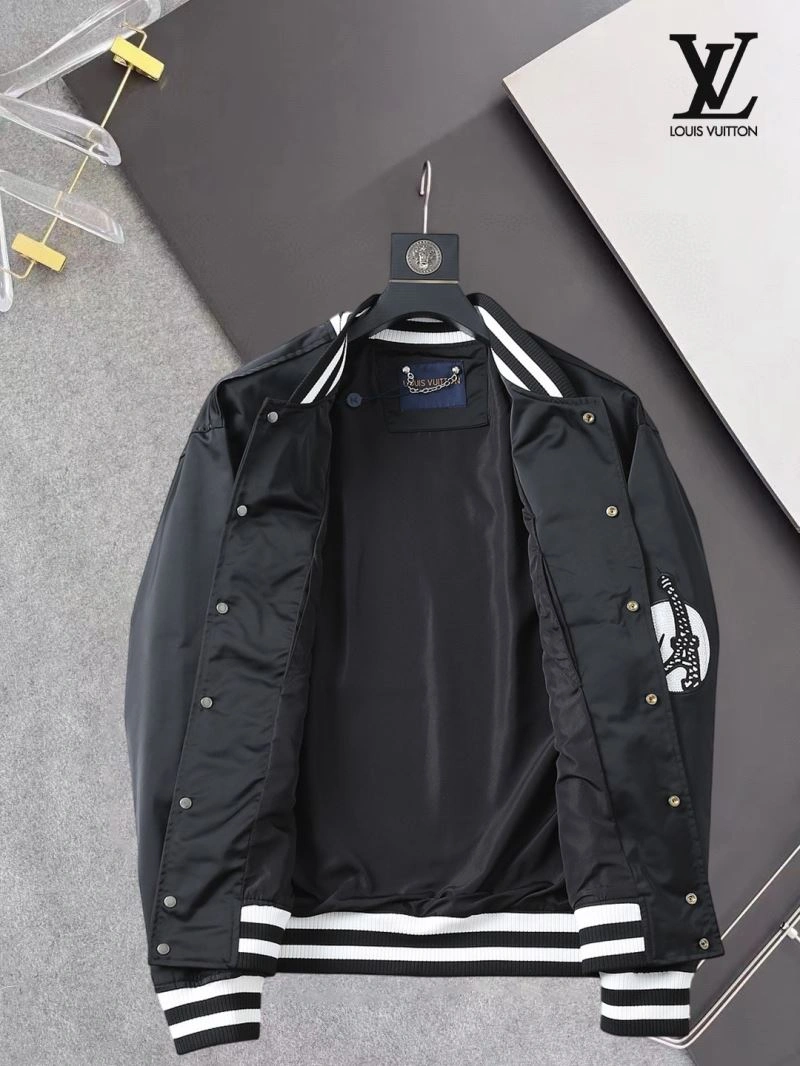 Upgraded Louis Vuitton Outwear 136555