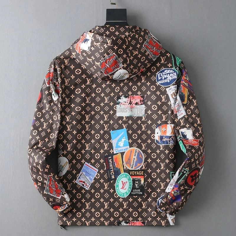 Contemporary Louis Vuitton Outwear 136562