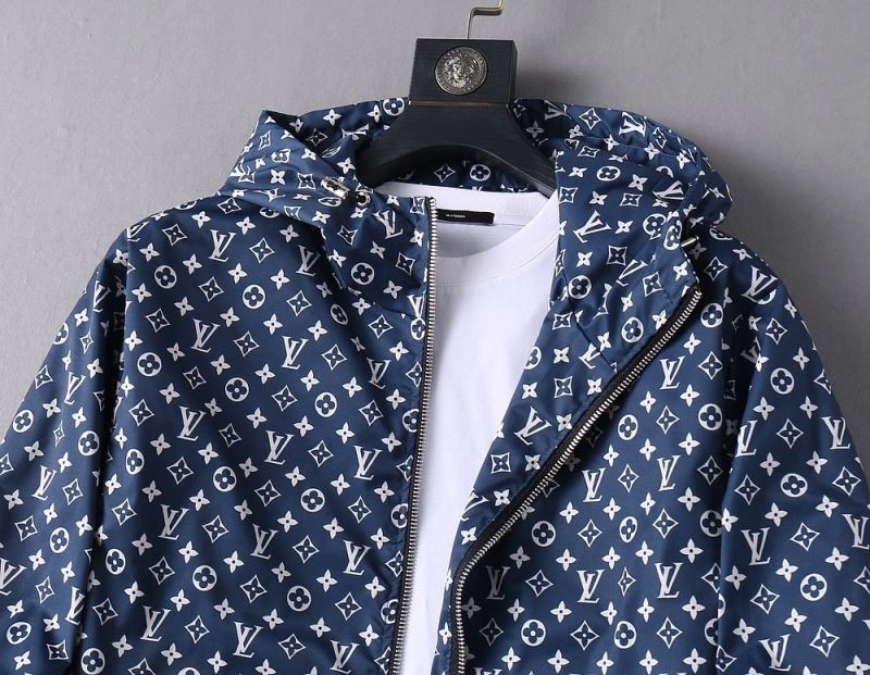 OnTrend Louis Vuitton Outwear 136558