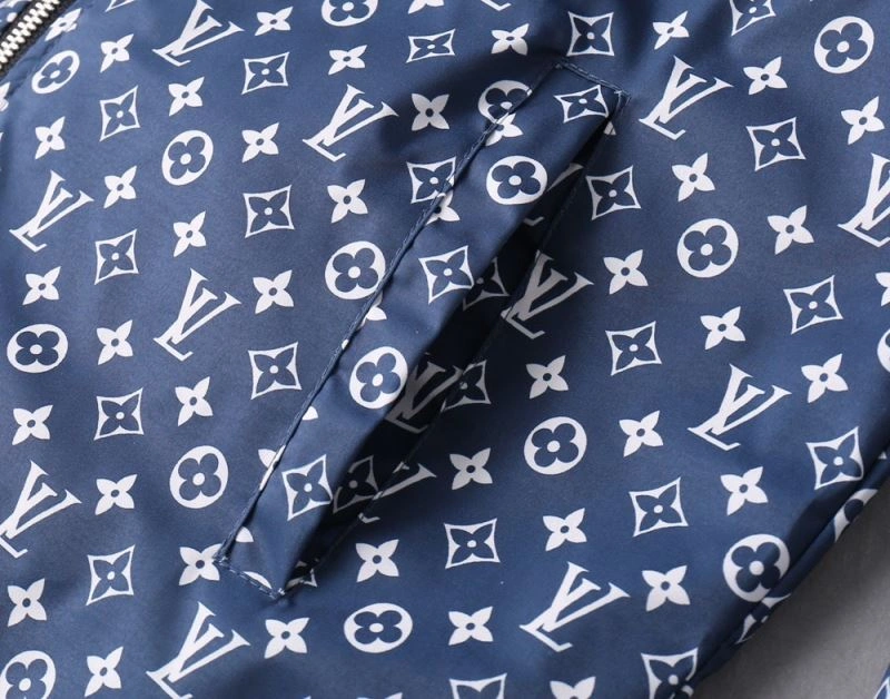 OnTrend Louis Vuitton Outwear 136558