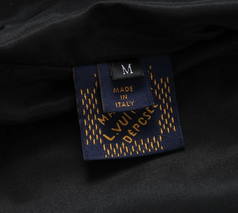 WaterResistant Louis Vuitton Outwear 136561