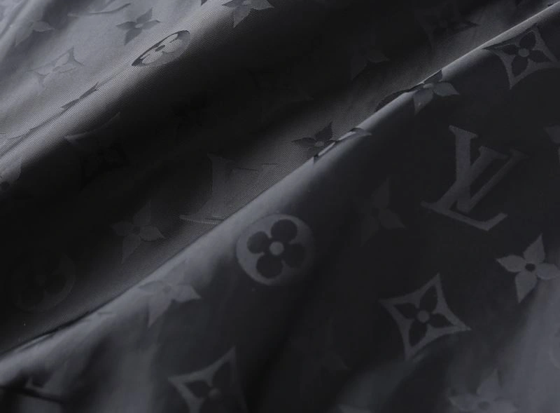 Efficient Louis Vuitton Outwear 136568