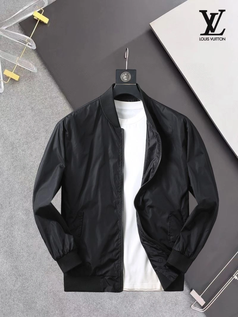 Efficient Louis Vuitton Outwear 136568