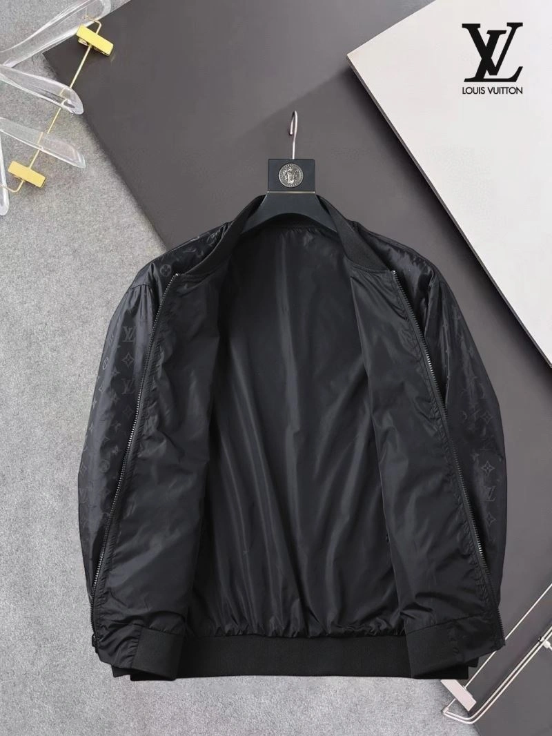 Efficient Louis Vuitton Outwear 136568