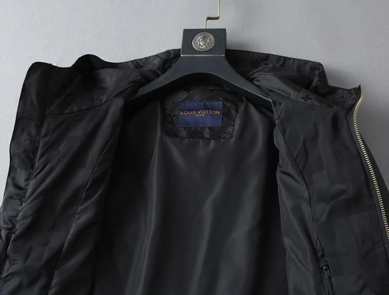 Louis Vuitton Outwear Premium 136569