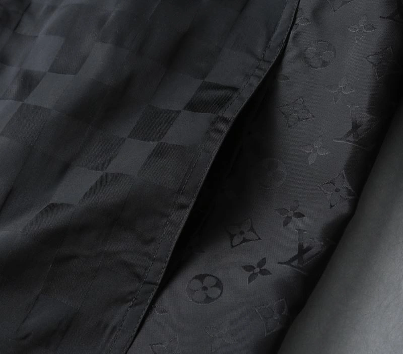 Louis Vuitton Outwear Premium 136569