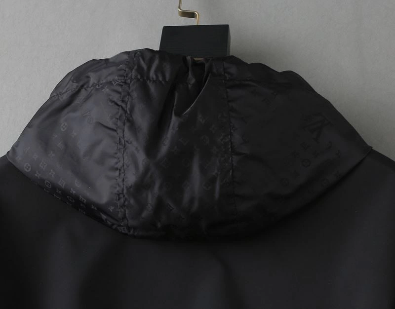 Attractive Louis Vuitton Outwear 136553