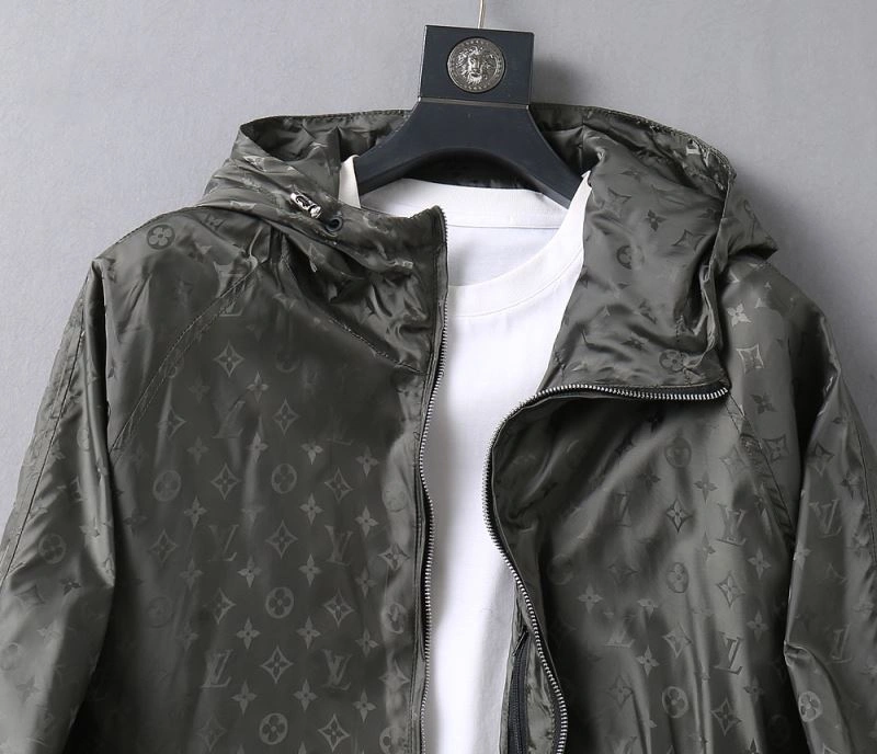 Louis Vuitton Outwear Practical 136574