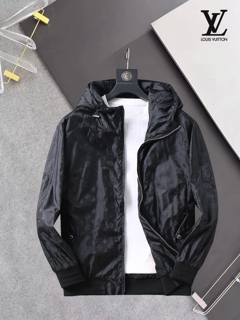 Louis Vuitton Outwear Timeless 136549
