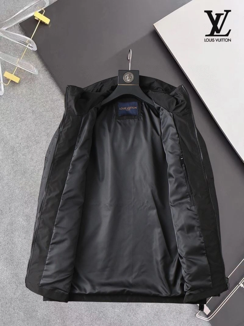 Attractive Louis Vuitton Outwear 136542