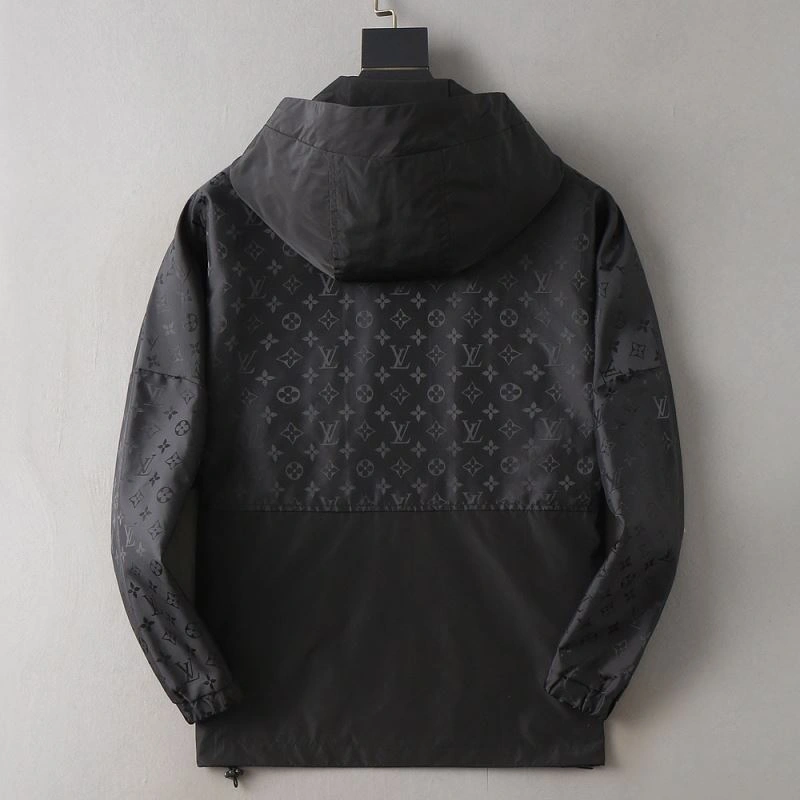 Attractive Louis Vuitton Outwear 136542