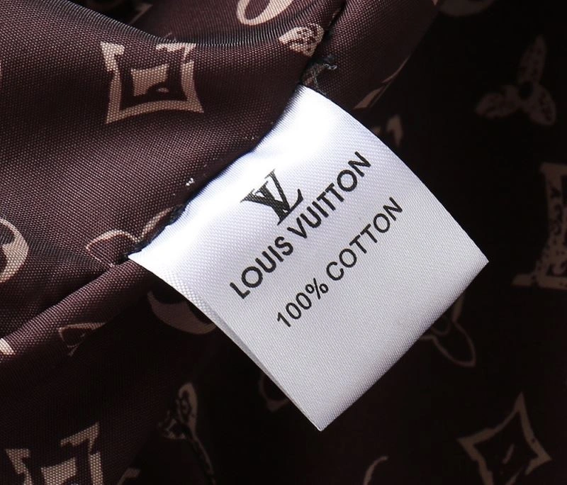 Durable Louis Vuitton Outwear 136544