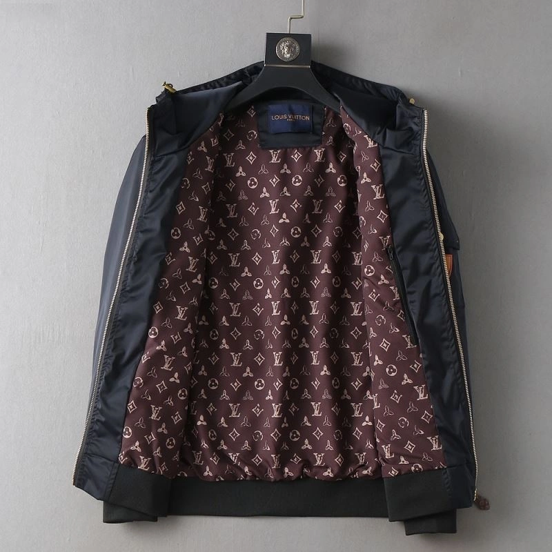 Durable Louis Vuitton Outwear 136544