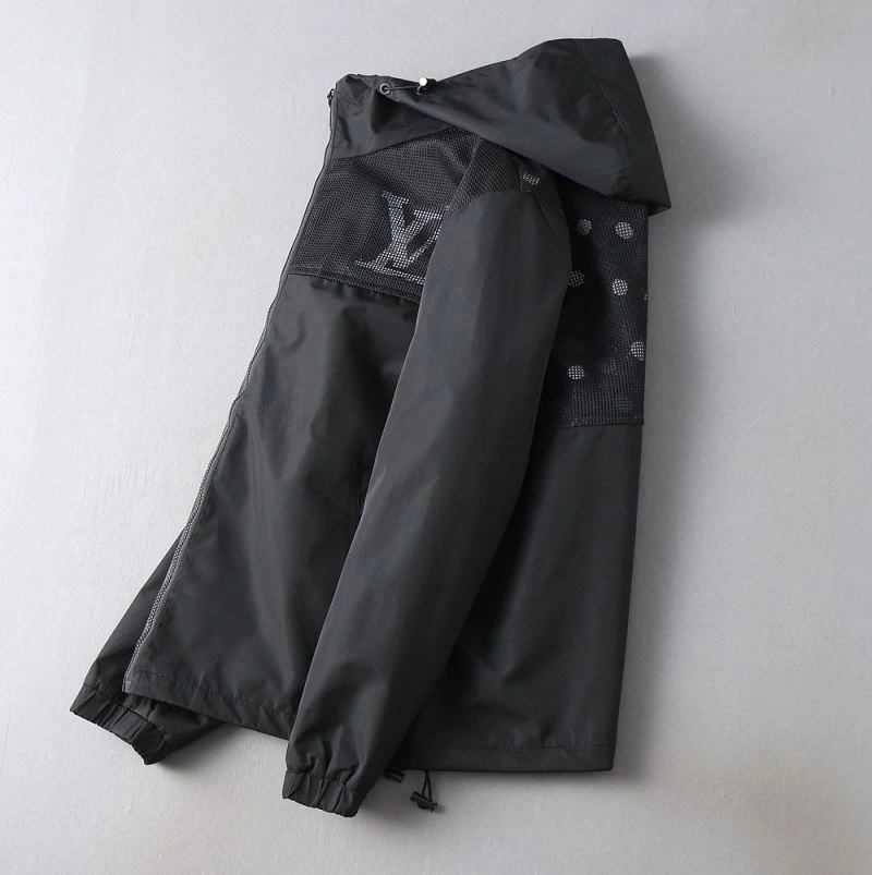 Louis Vuitton Outwear Thermal 136540
