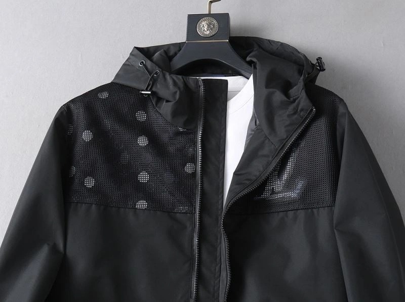Louis Vuitton Outwear Thermal 136540
