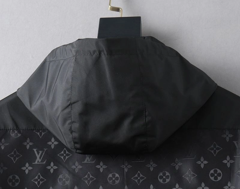 GoAnywhere Louis Vuitton Outwear 136538