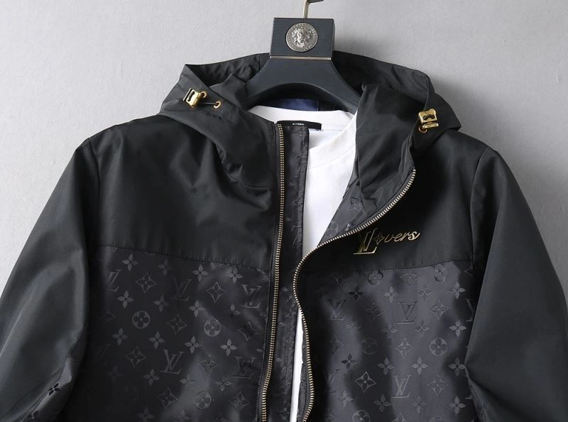 GoAnywhere Louis Vuitton Outwear 136538