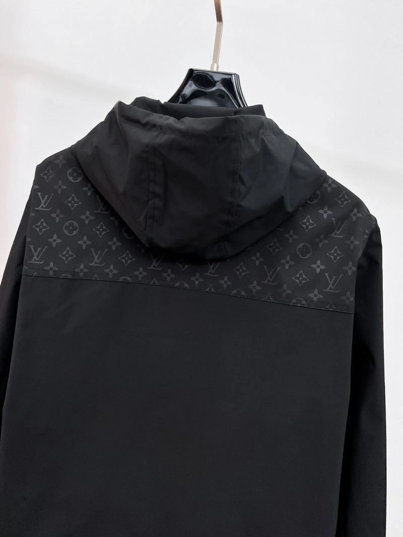 Louis Vuitton Outwear Trendsetting 136533