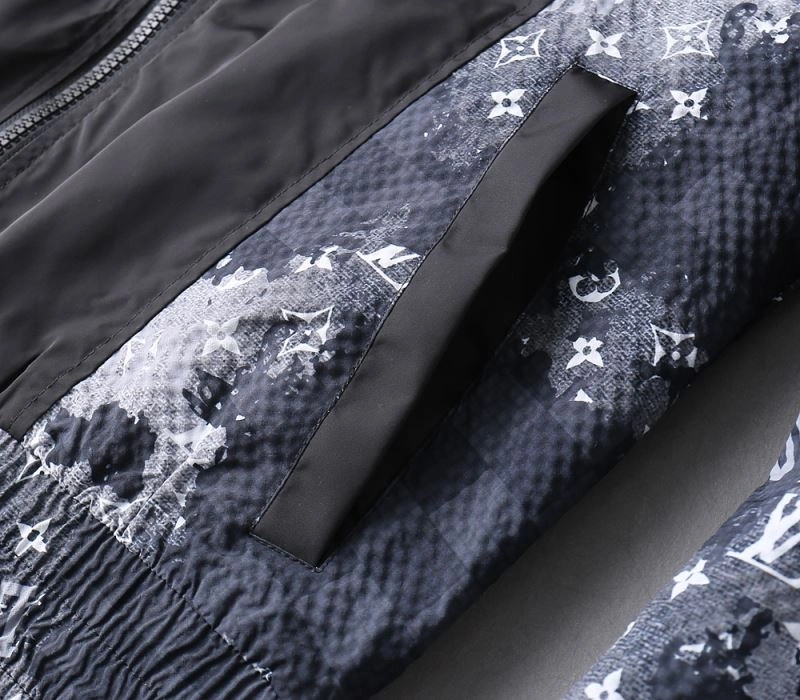 Louis Vuitton Outwear StreetReady 136530
