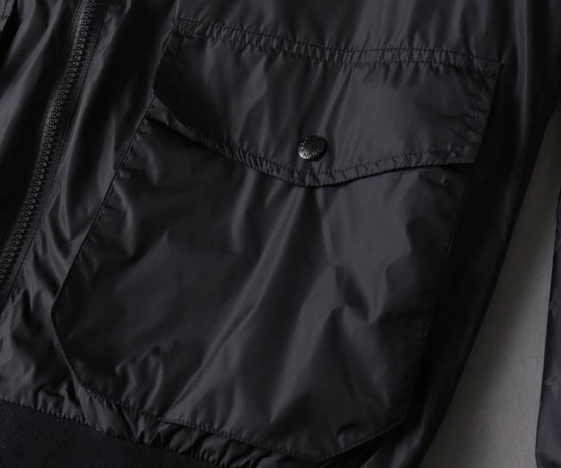 UrbanStyle Louis Vuitton Outwear 136521