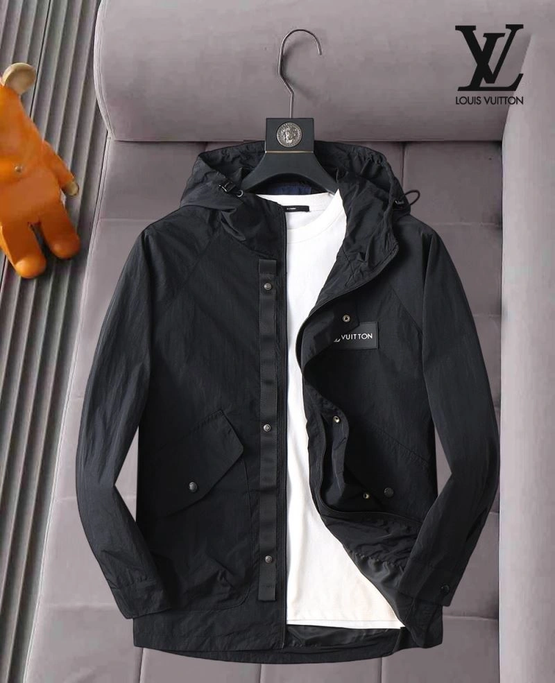 Louis Vuitton Outwear TimelessDesign 136523
