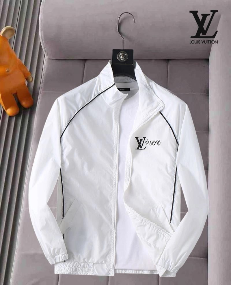 ModernLook Louis Vuitton Outwear 136525