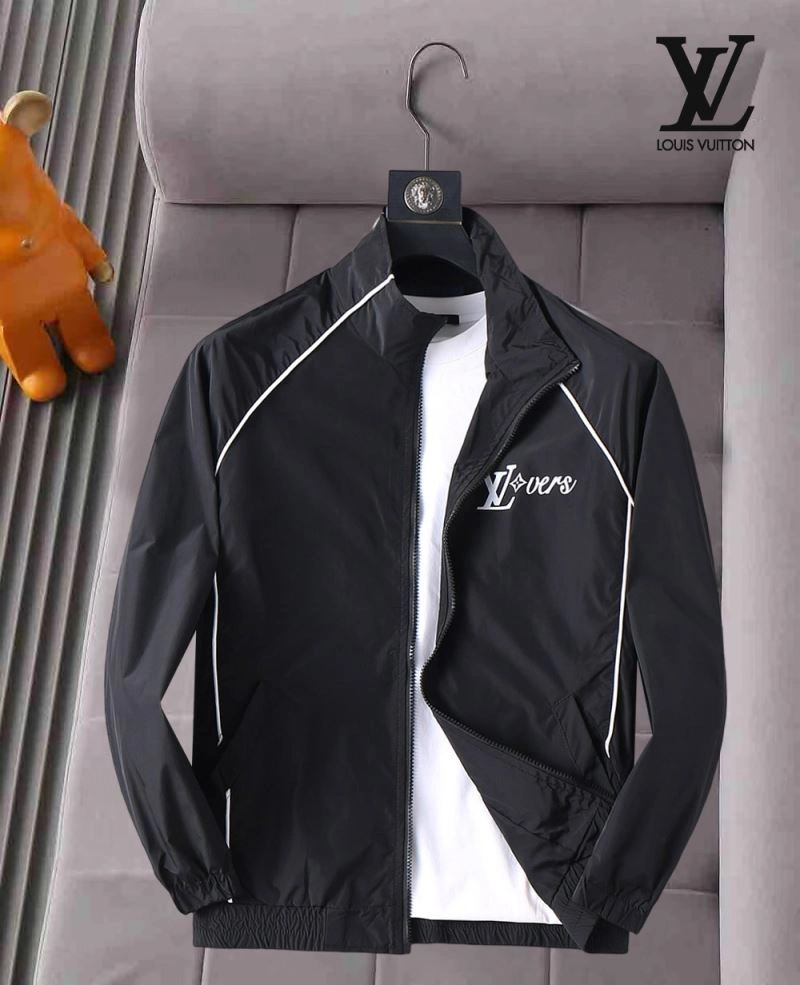 ModernLook Louis Vuitton Outwear 136525