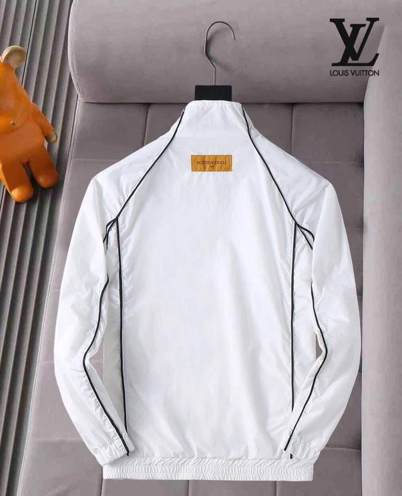 ModernLook Louis Vuitton Outwear 136525