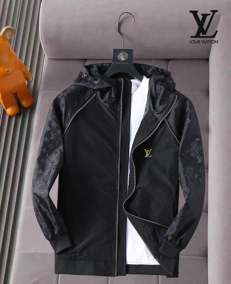 FreshLook Louis Vuitton Outwear 136518