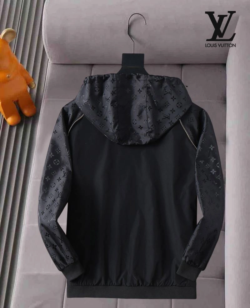 FreshLook Louis Vuitton Outwear 136518