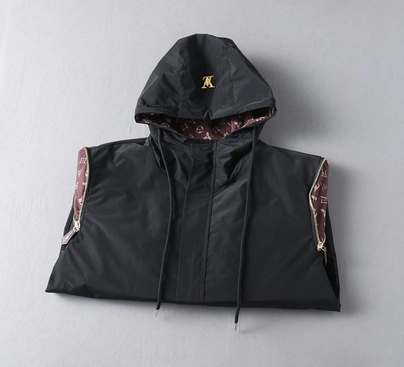 Louis Vuitton Outwear FashionForward 136534