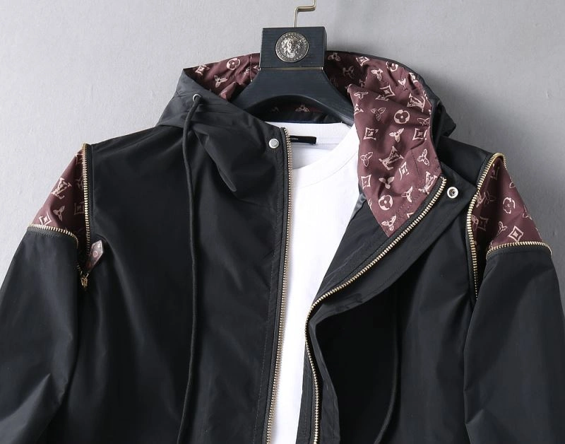 Louis Vuitton Outwear FashionForward 136534