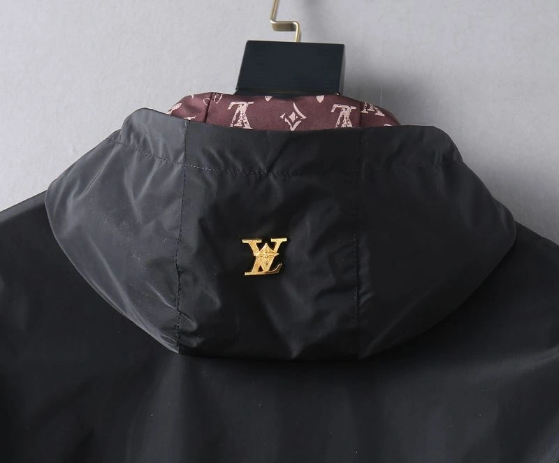 Louis Vuitton Outwear FashionForward 136534
