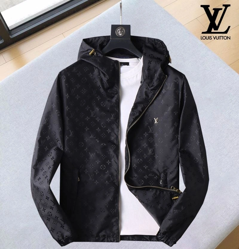 NewStyle Louis Vuitton Outwear 136528