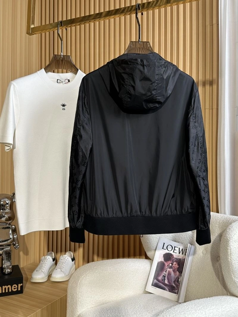 Reliable Louis Vuitton Outwear 136526
