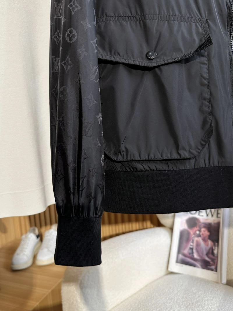 Reliable Louis Vuitton Outwear 136526