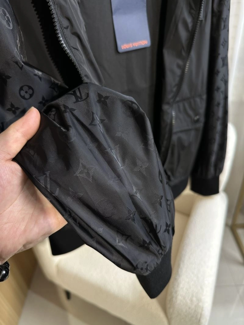 Reliable Louis Vuitton Outwear 136526