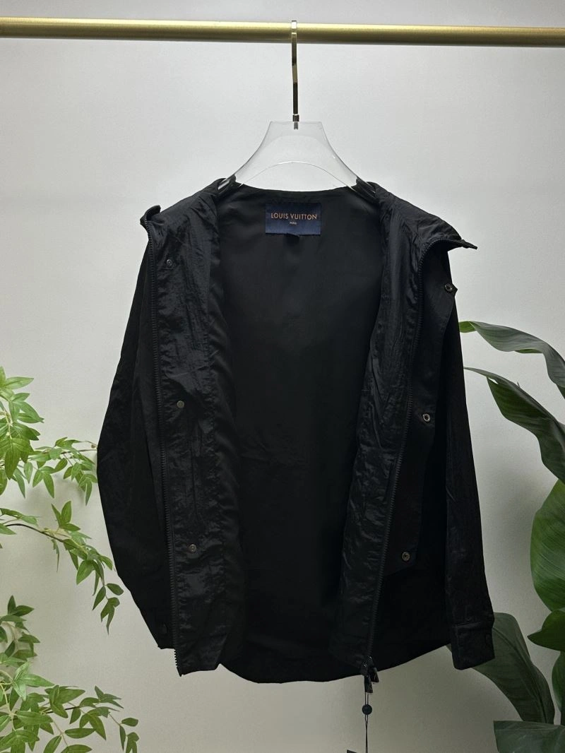 Louis Vuitton Outwear QuickDry 136516