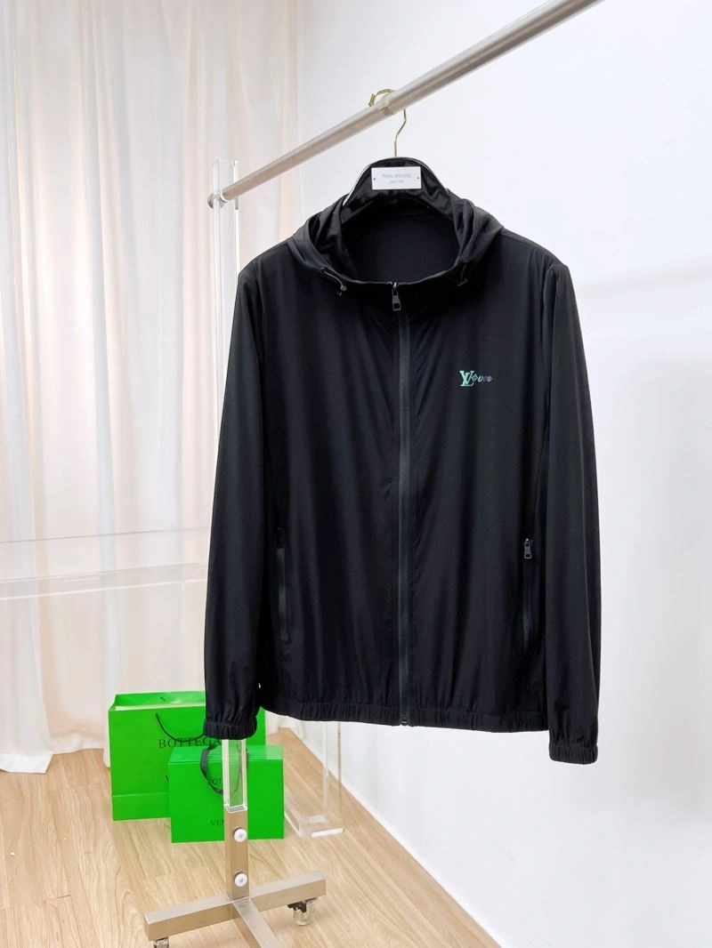 Louis Vuitton Outwear Stretchable 136527