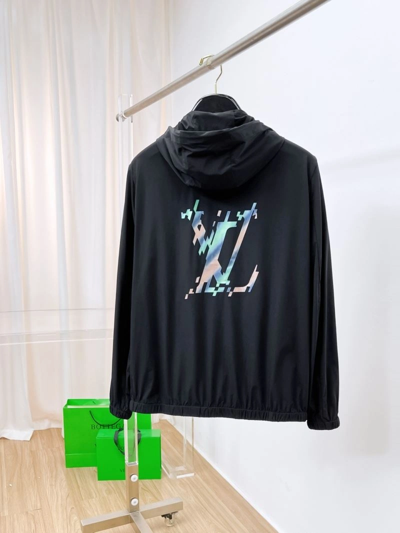 Louis Vuitton Outwear Stretchable 136527