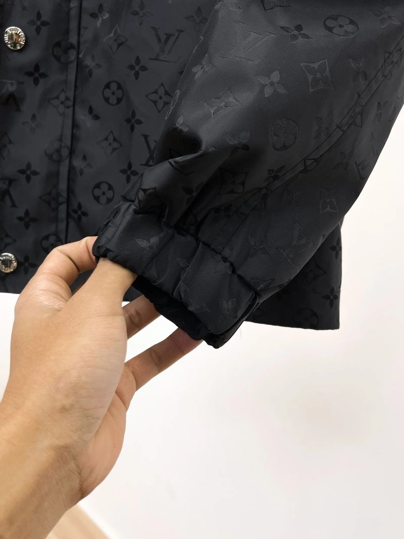 Louis Vuitton Outwear UrbanChic 136507