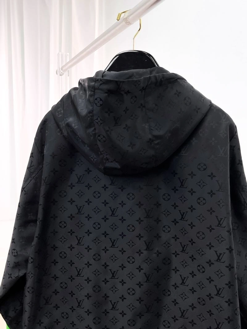 Louis Vuitton Outwear UrbanChic 136507