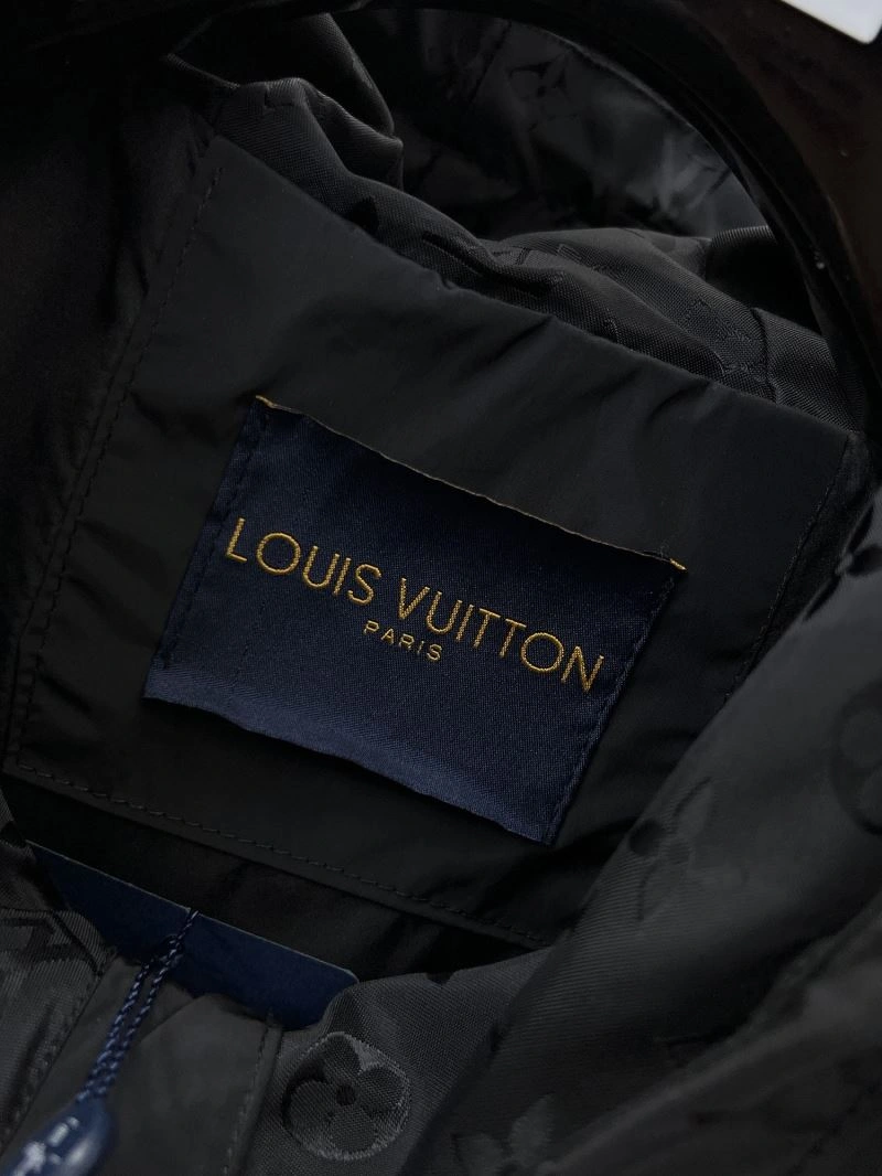 Louis Vuitton Outwear OdorResistant 136503