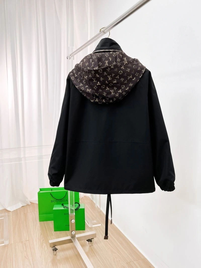 Louis Vuitton Outwear ComfortFit 136509