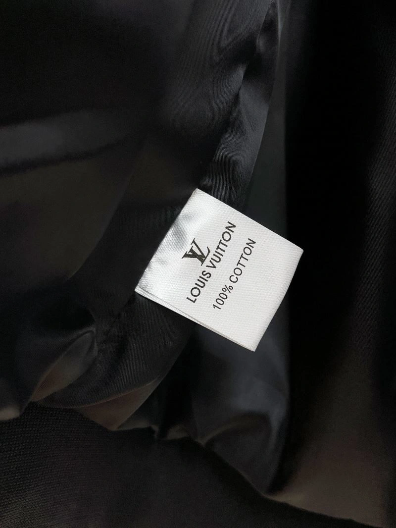 Louis Vuitton Outwear Comfortable 136508
