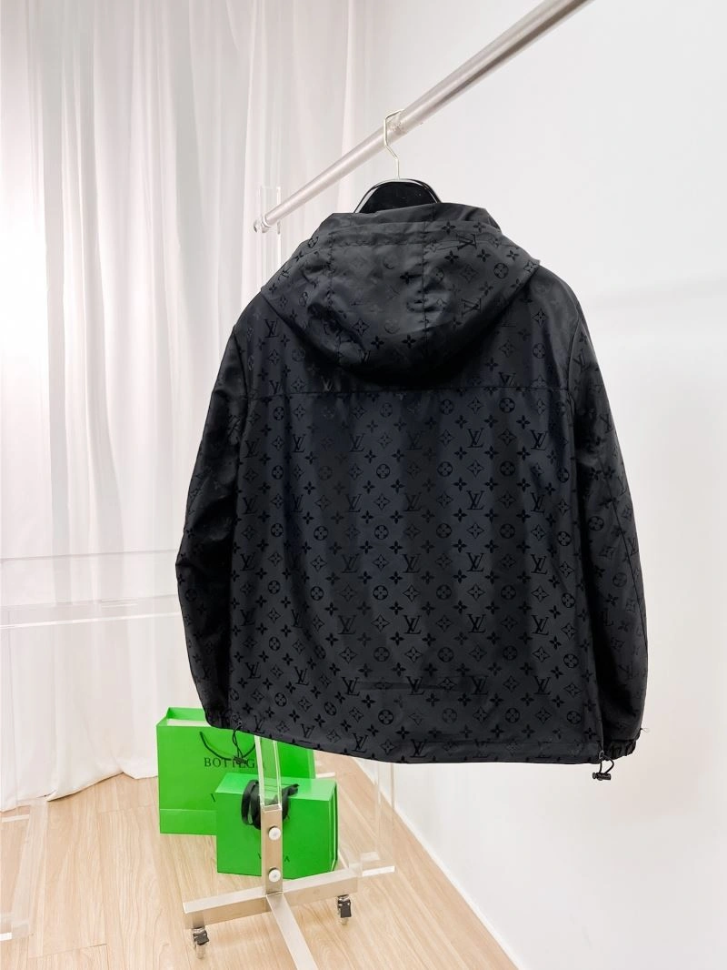 Louis Vuitton Outwear Vibrant 136499