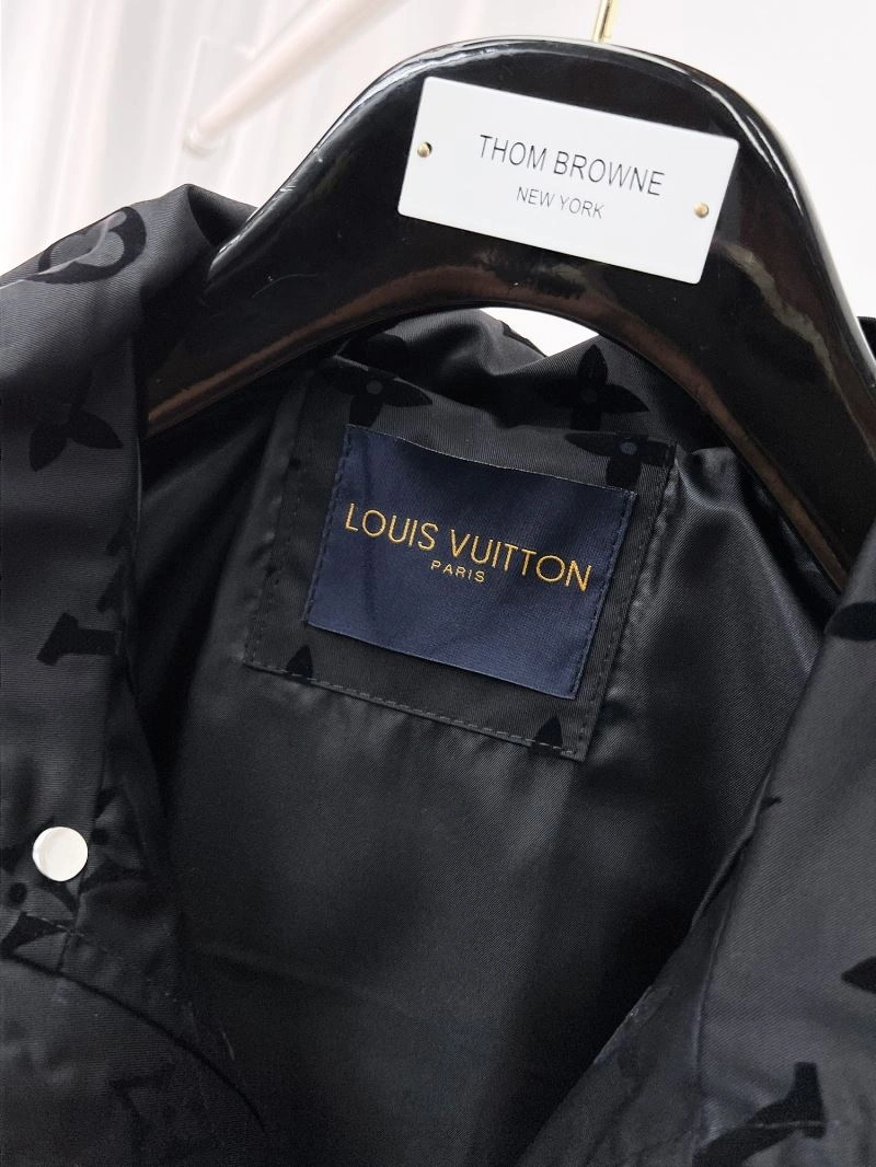 Louis Vuitton Outwear FashionForward 136497