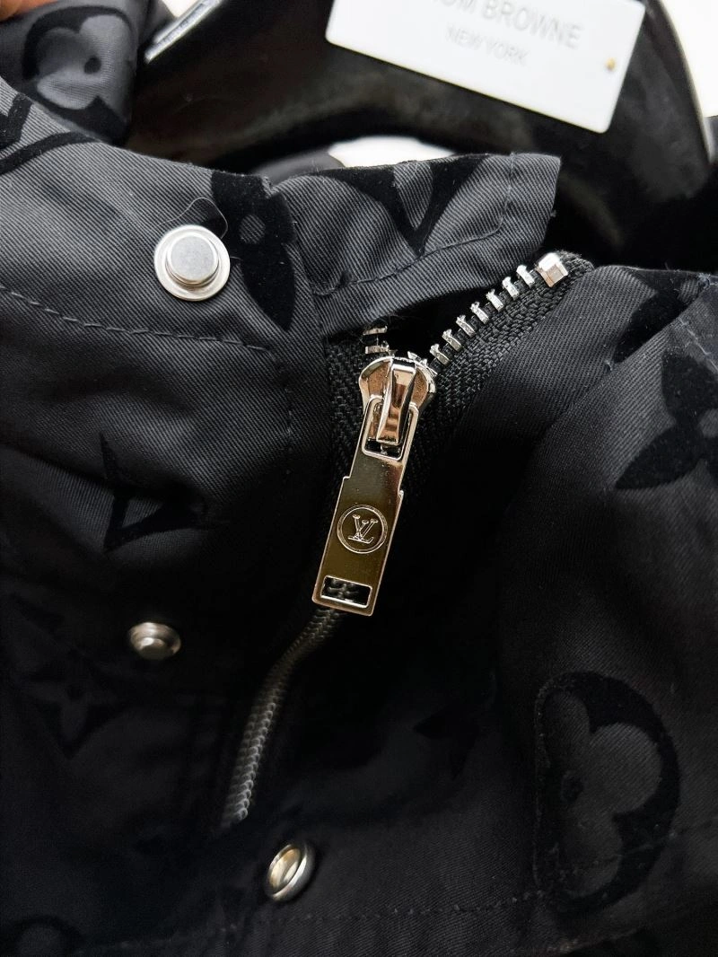Louis Vuitton Outwear FashionForward 136497