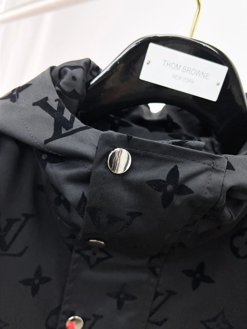 Louis Vuitton Outwear FashionForward 136497